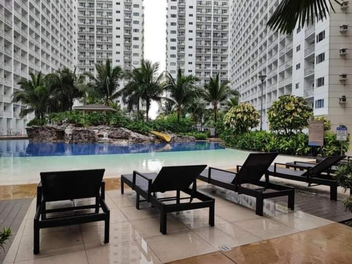 מנילה Ebony'S Place At Shore Residences מראה חיצוני תמונה
